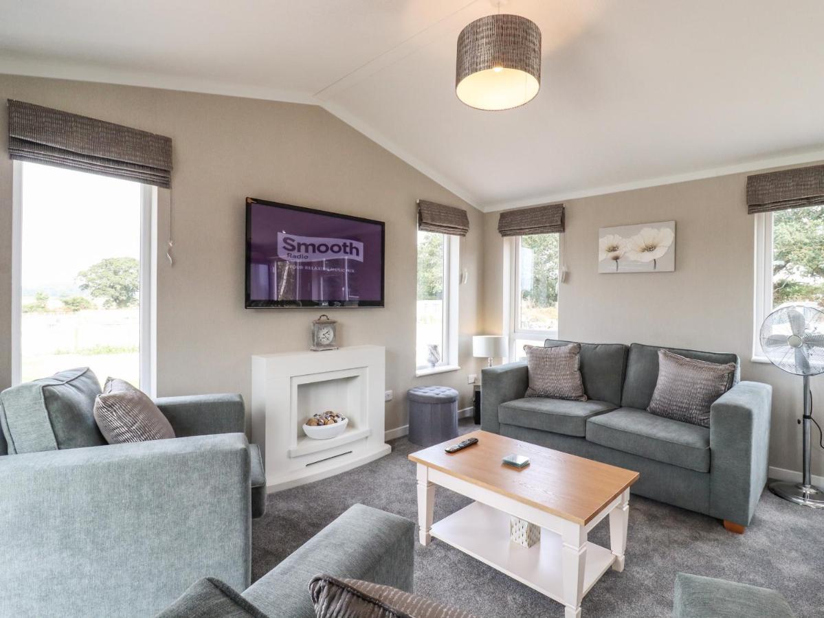 Lodge 47 Ipswich Esterno foto